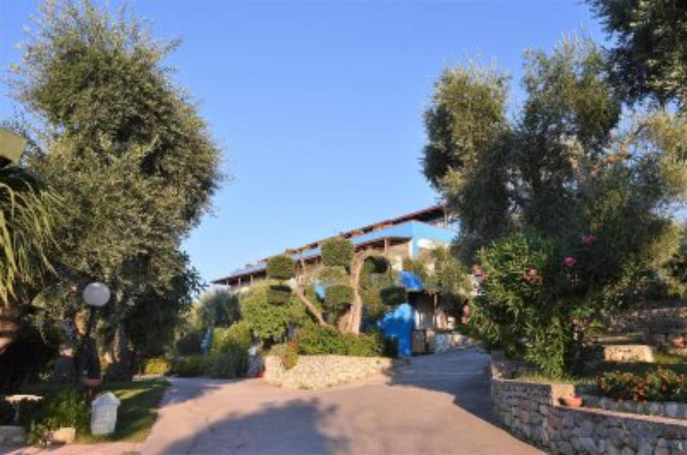 Villaggio Uliveto Rodi Garganico Extérieur photo