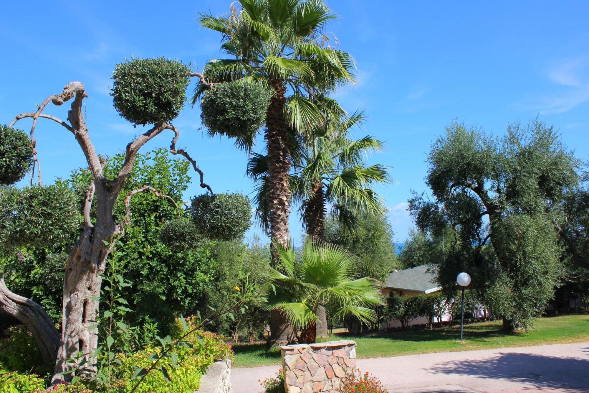 Villaggio Uliveto Rodi Garganico Extérieur photo